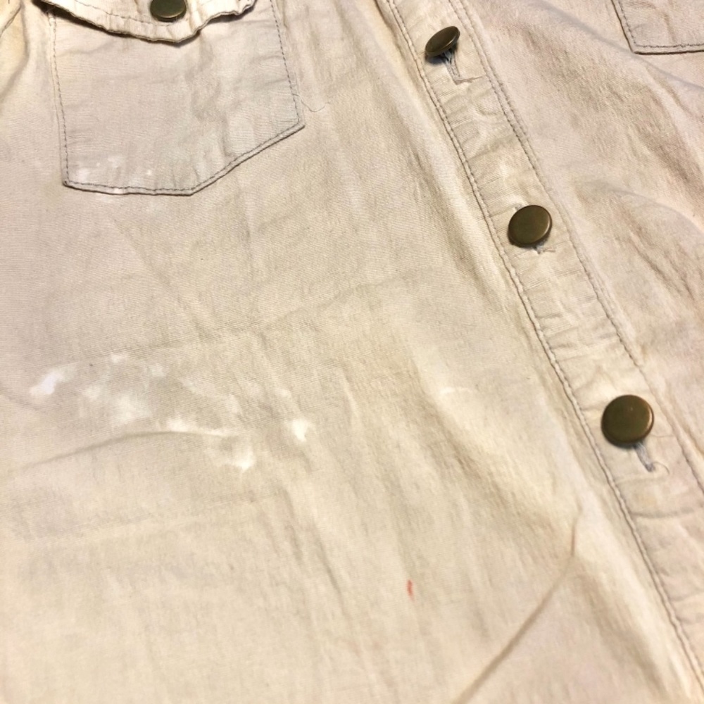 Cream Buttoned Vest - Picture 5 of 5